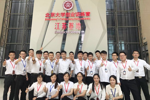 cosmetic tube supplier