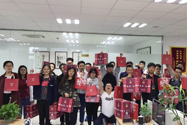 cosmetic tube factory