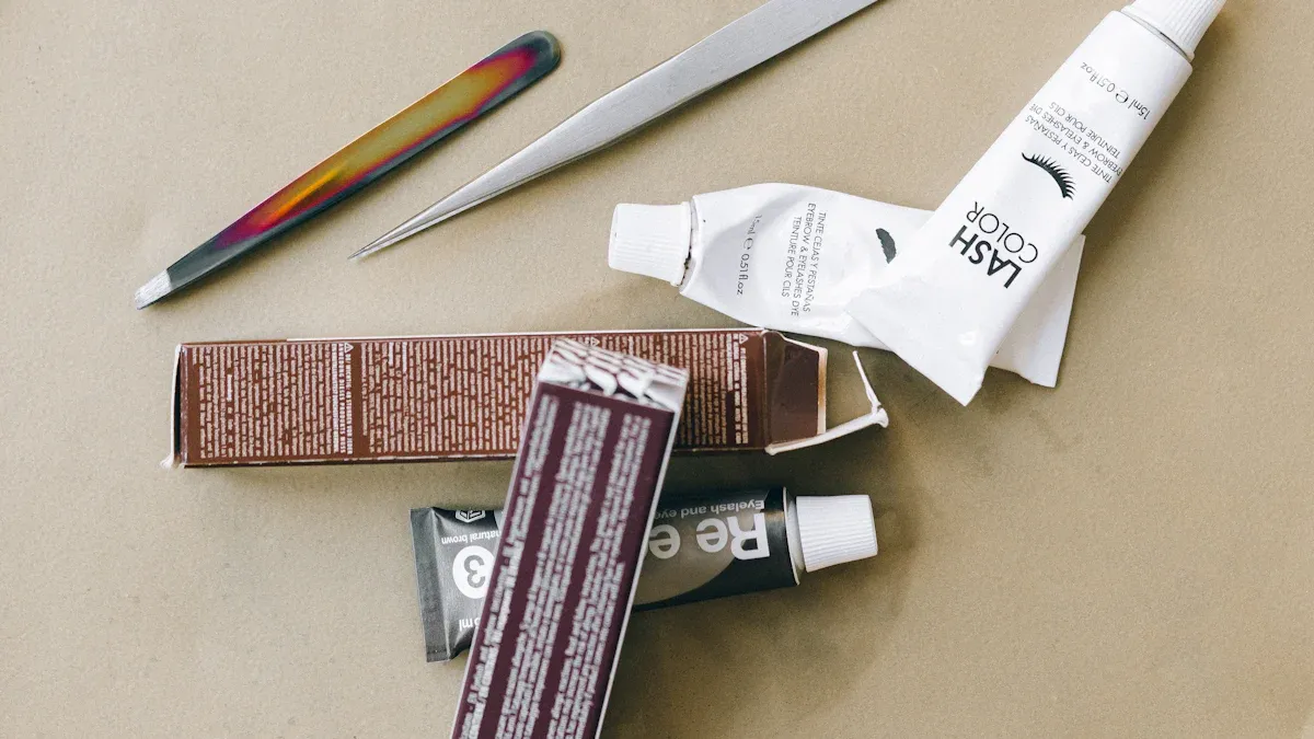 Custom Cosmetic Tubes: Design and Features